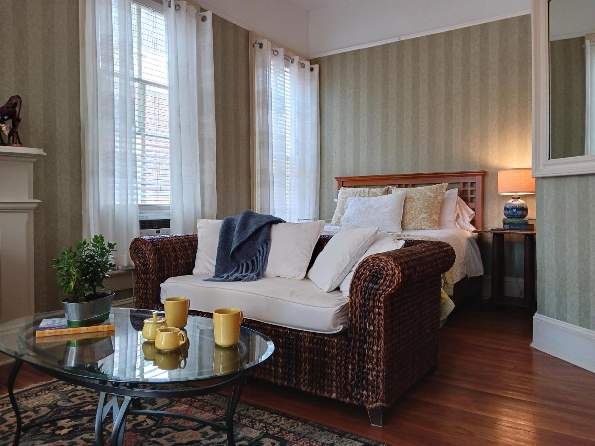 Rosemont B&B Cottages Литл-Рок Экстерьер фото